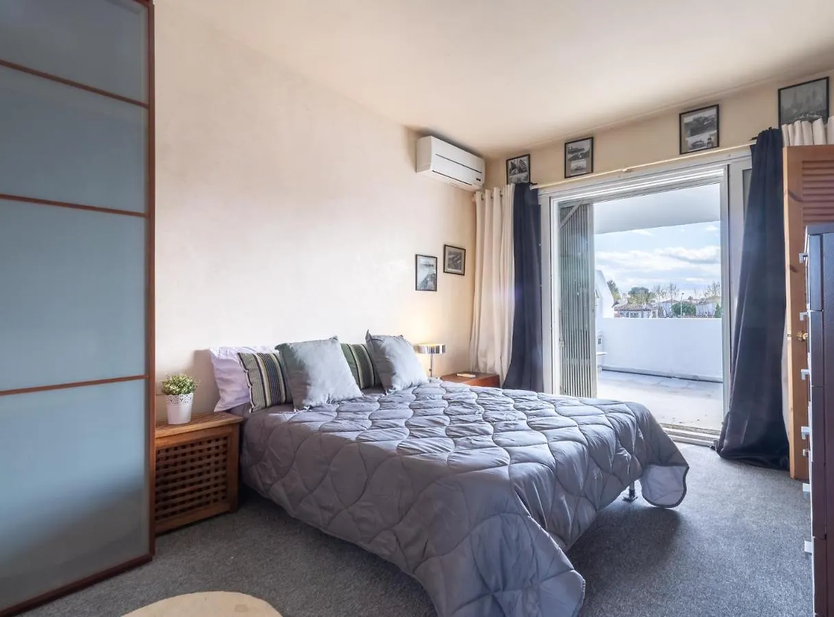 Goldhome - Currican - Casa Con Amarre, Terraza, Barbacoa, Wifi Empuriabrava 0*,